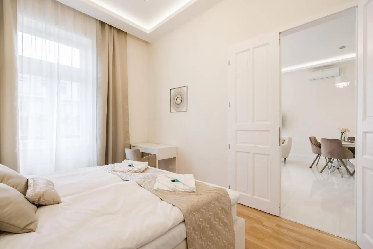 Bpr Etienne Charming Apartment Budapest 0*,